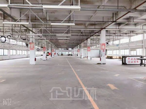 厂房正门图
