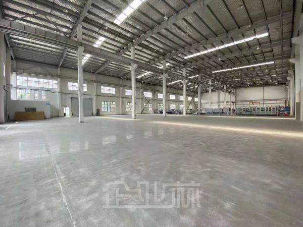 厂房正门图