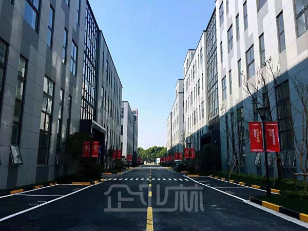 厂房正门图