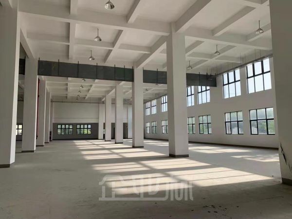 厂房正门图