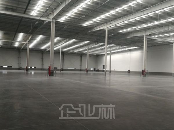 厂房正门图