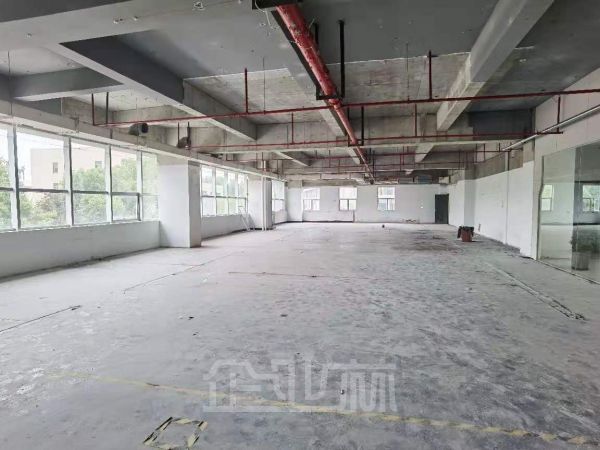 厂房正门图