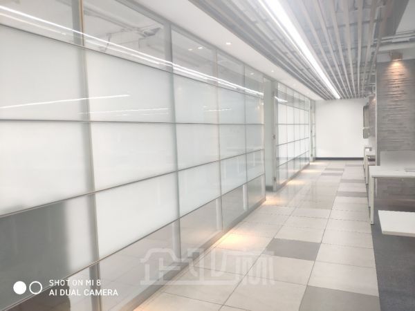 出租虹桥厂房1460平 办公研发 带家具 拎包入住