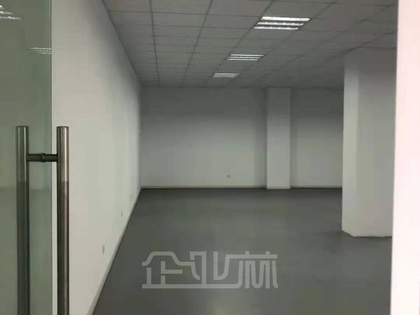 厂房正门图
