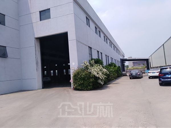 出租 无锡新吴区1800平标准厂房带办公室
