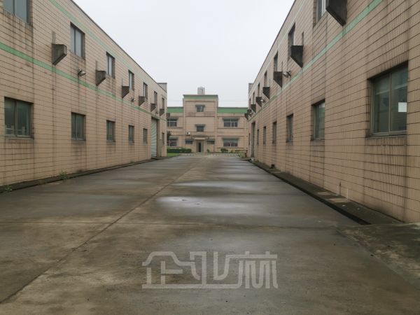 厂房正门图