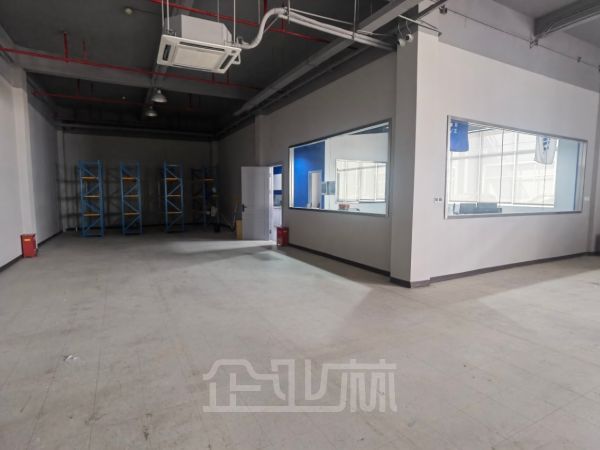 出租 闵行莘庄工业区560平生产研发办公楼
