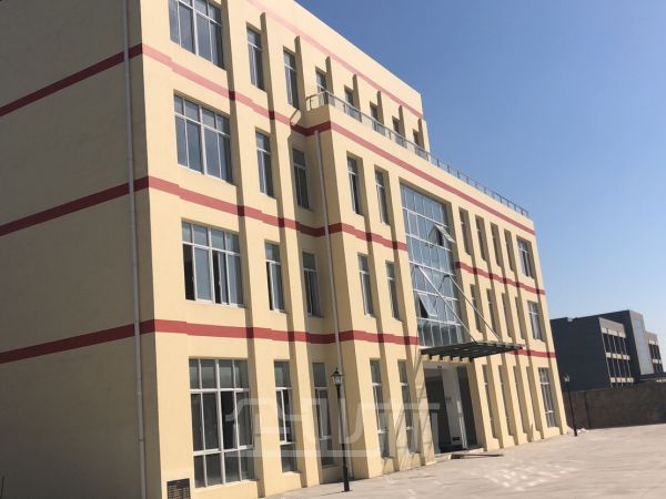 新建厂房出租，证件齐全。单层标准厂房