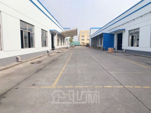 厂房正门图