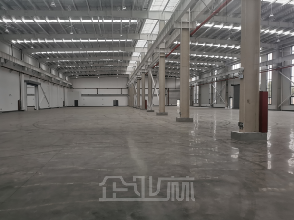 太仓港区9600平单层厂房出租