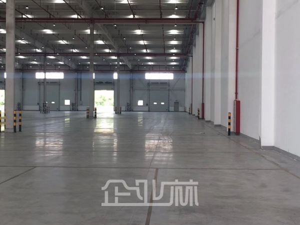 厂房正门图