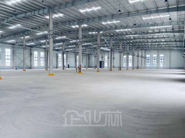 出租无锡惠山厂房30000平 高11米 有行车 园区形象好