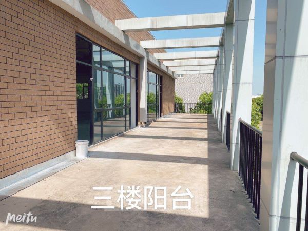 厂房正门图