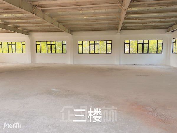 厂房正门图