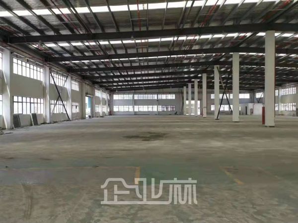 出租 浦东祝桥4000平单层火车头厂房 层高9米