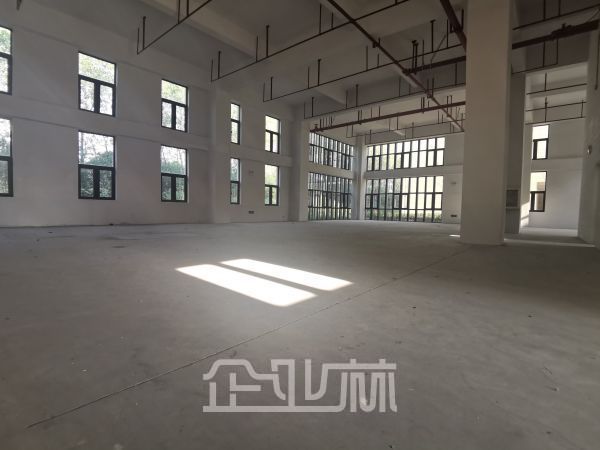 厂房正门图