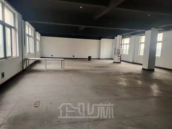 厂房正门图