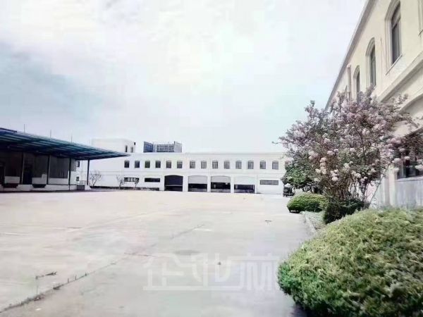 厂房正门图