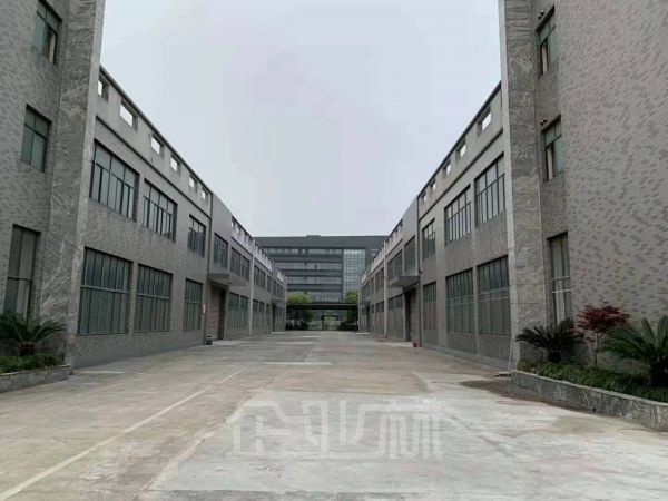 出租浦东祝桥厂房10000平 高12米 104地 行业不限