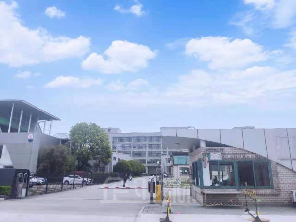 厂房正门图