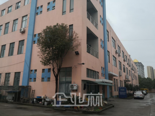 厂房正门图