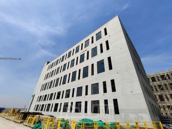 厂房正门图