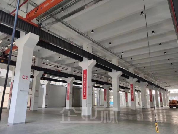 厂房正门图