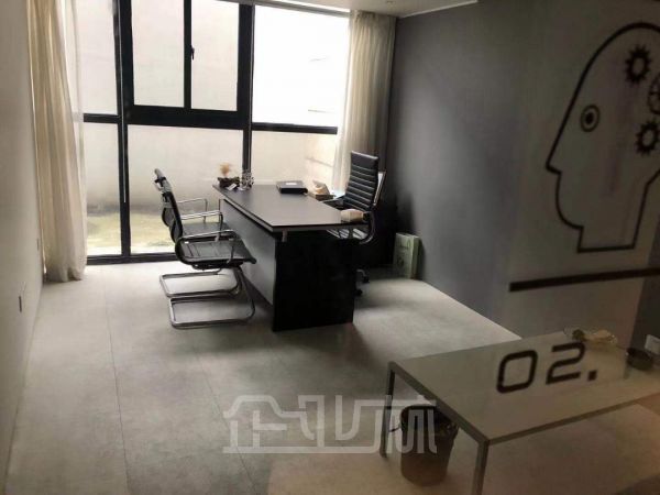 ​出租徐泾一楼521平 复式楼 得房率120% 精装修 行业不限