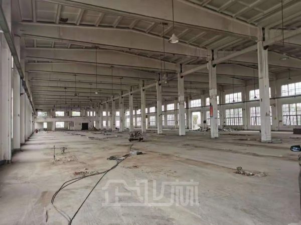 厂房正门图