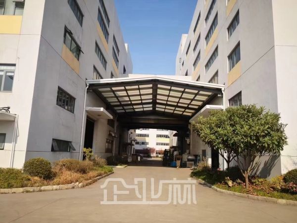 厂房正门图