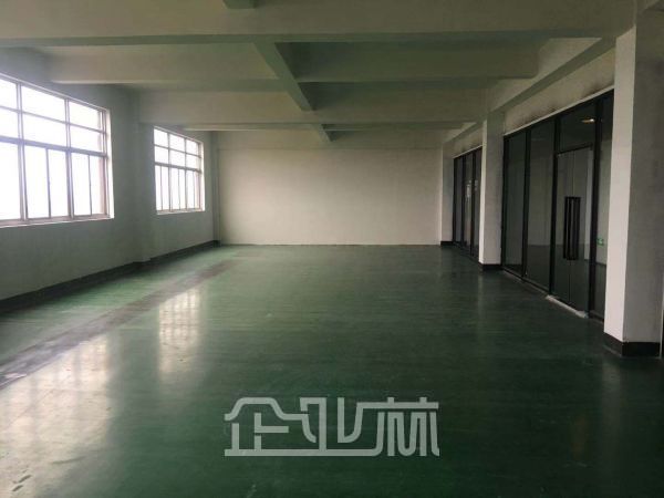 厂房正门图