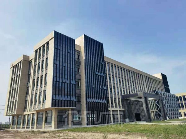 出租启东滨海工业园高新技术开发区全新厂房黄海路/东珠路路口