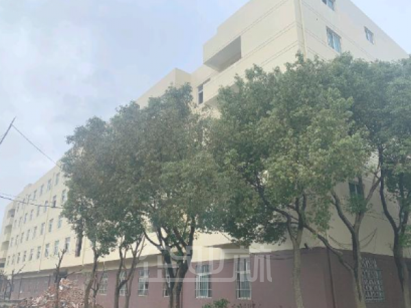 厂房正门图