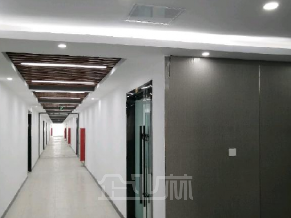 厂房正门图