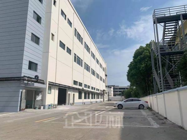 厂房正门图