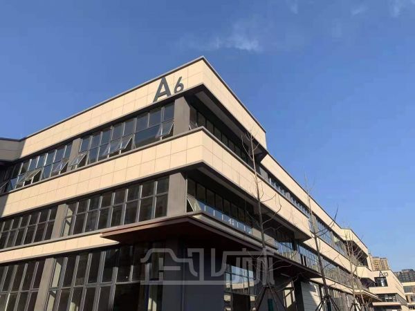 【中南集团】8.1米标准独栋厂房，有本，首付三成