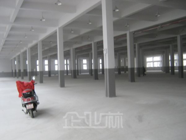 苏州吴江开发区近庞金路1500平底层厂房出租