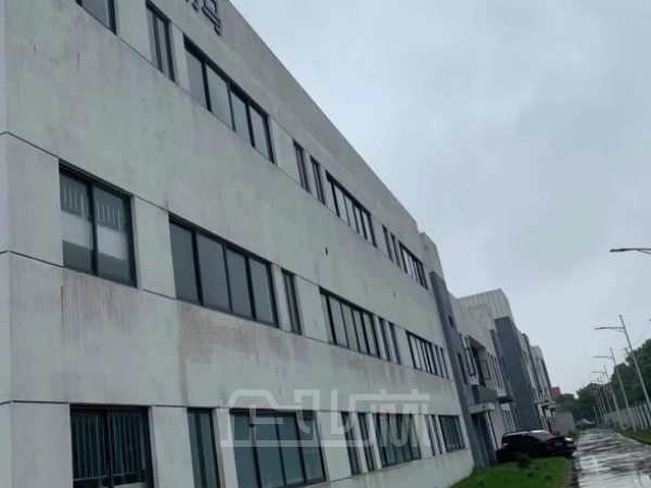 苏州相城区漕湖产业园二楼1200平厂房分割出租
