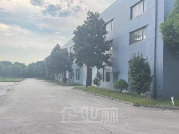 厂房正门图
