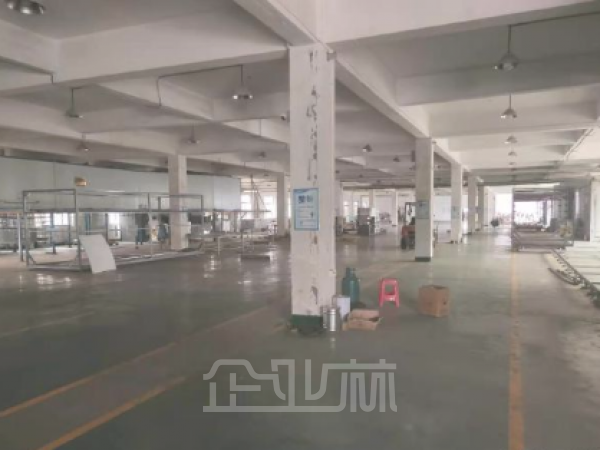 厂房正门图