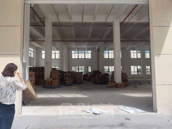 配套完整 证照齐全 放心生产 标准厂房 130万方高端制造产