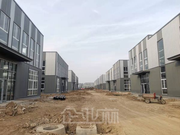 厂房正门图
