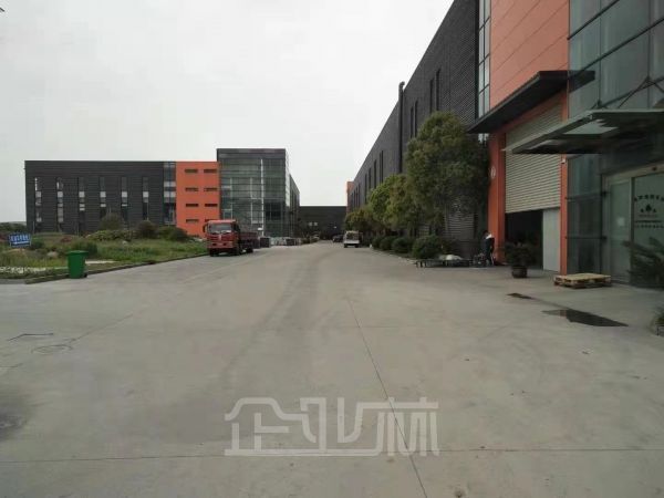 厂房正门图