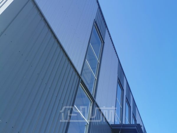 厂房正门图