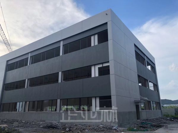 厂房正门图