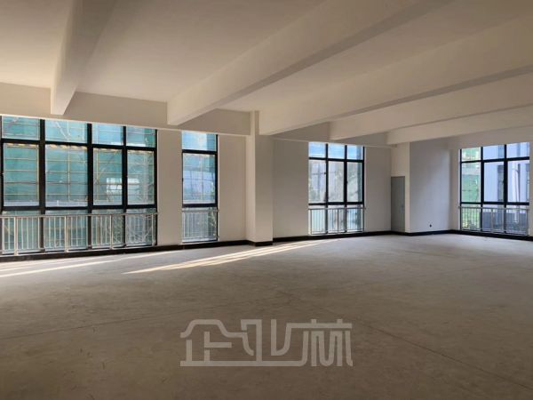 厂房正门图