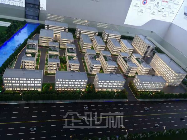 厂房正门图