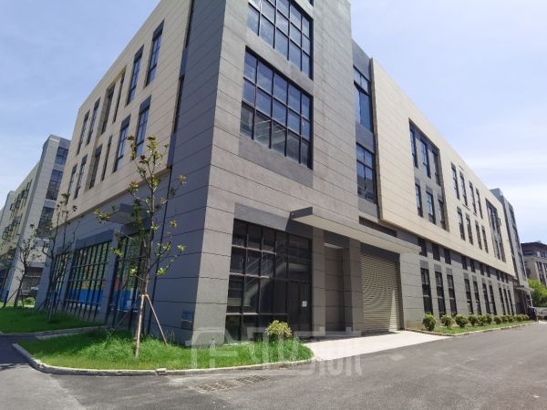 厂房正门图