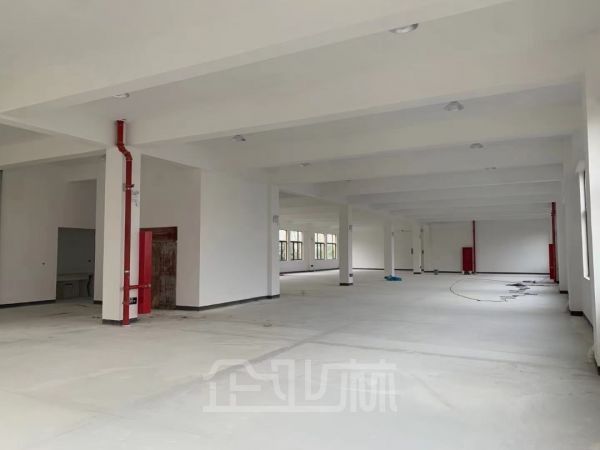 厂房正门图