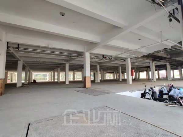 厂房正门图